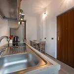 Cantikhouse Free Wifi & Smartv Βερόνα